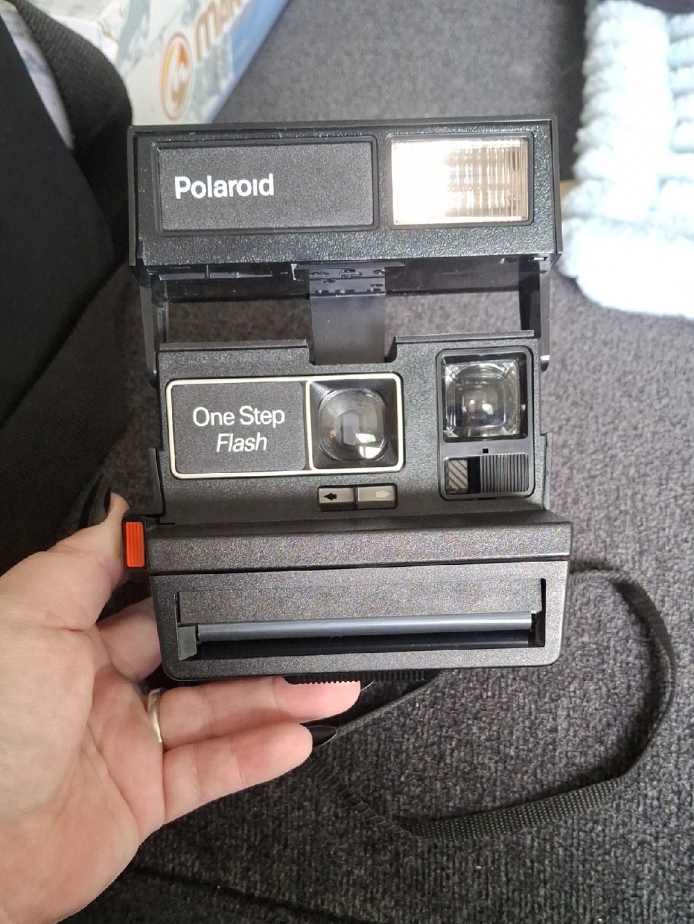 Polaroid OneStep Flash Instant Camera - Black